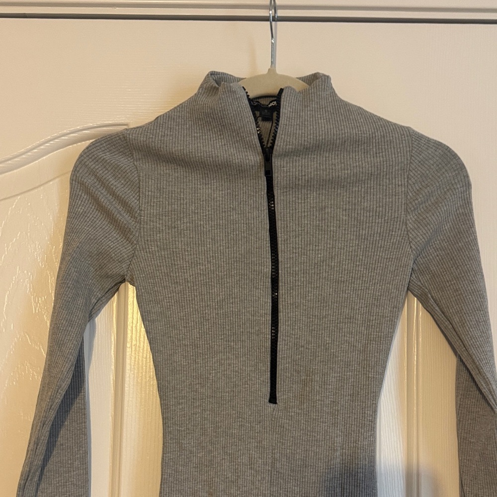 Fashion Nova Ribbed Gray Zip-Up Jumpsuit - Picture 3 of 4